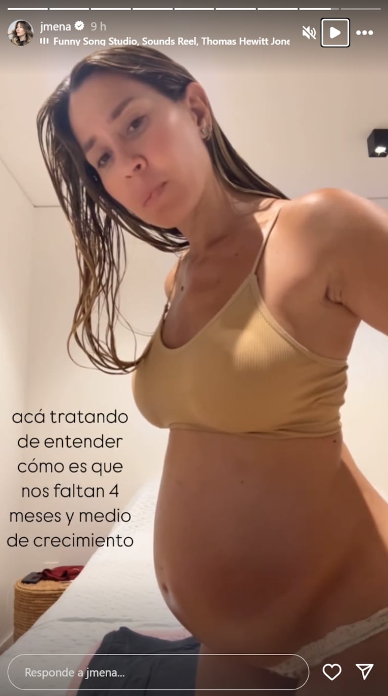 Jime mostró los "patadones" que le da su hijo. Foto: IG | @jmena