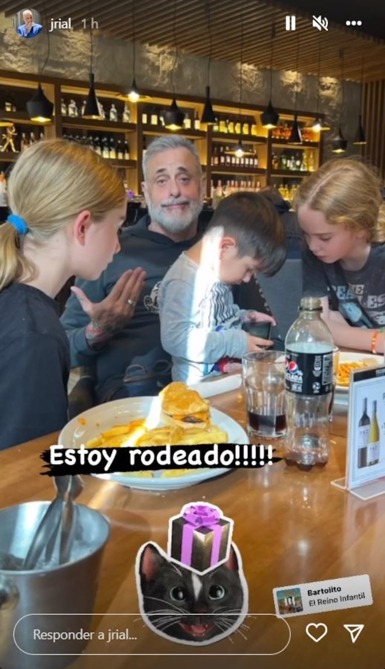 Jorge Rial compartió fotos junto a su nieto, su hija Rocío y las nenas de su exesposa, Romina Pereiro