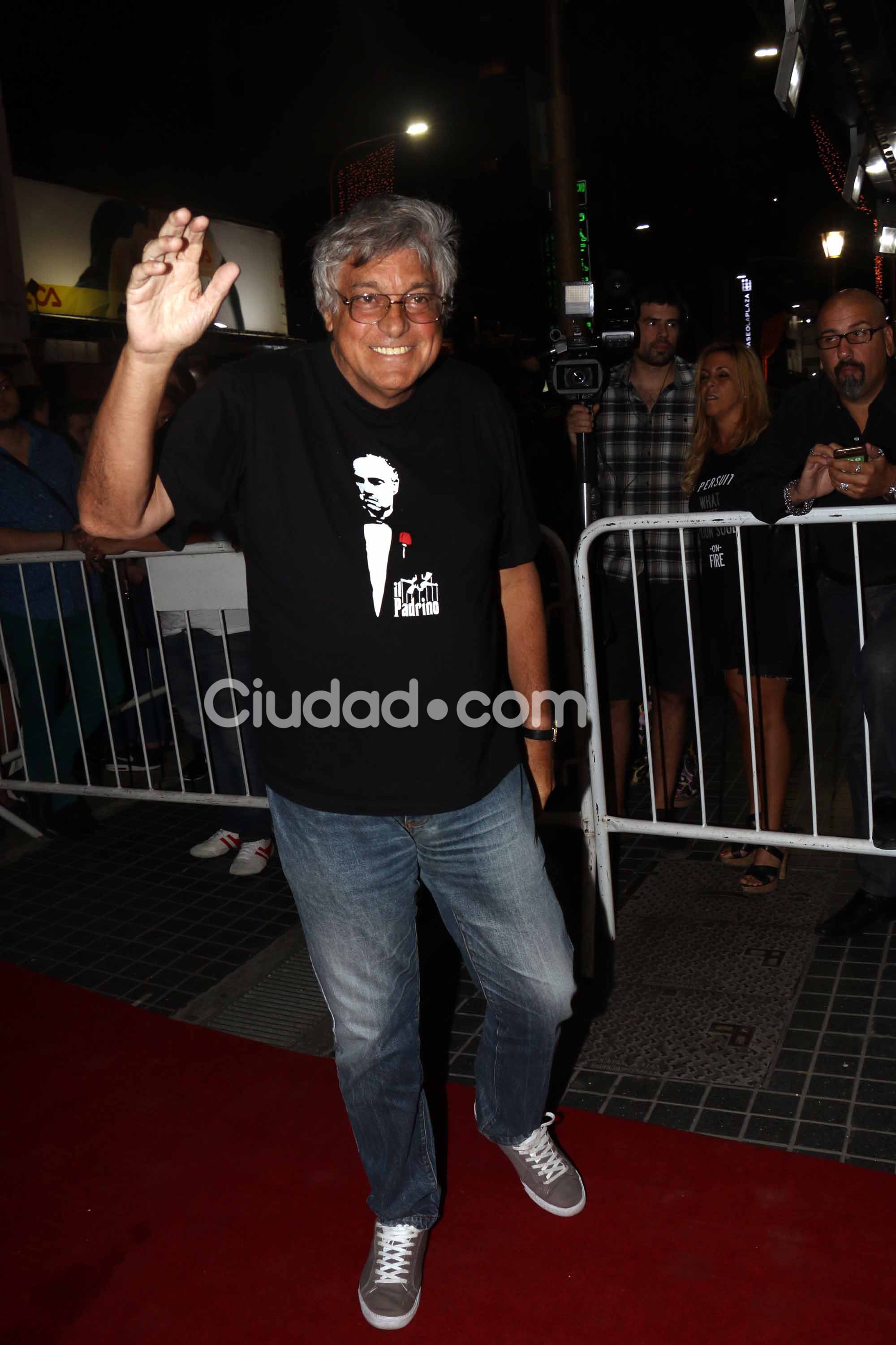 Jorge Troiani, presente en el debut de El Champán las pone mimosas. (Foto: Movilpress-Ciudad.com)