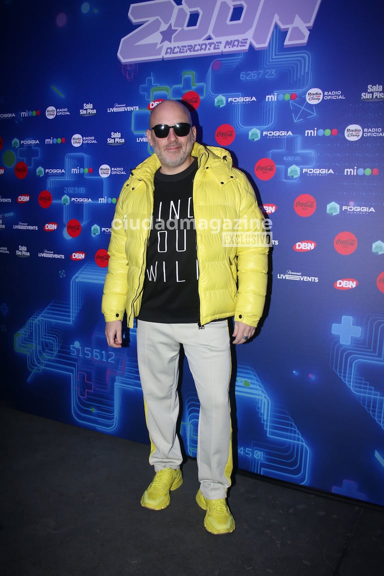 José María Muscari en el estreno de Zoom, Acércate Más (Foto: Movilpress).