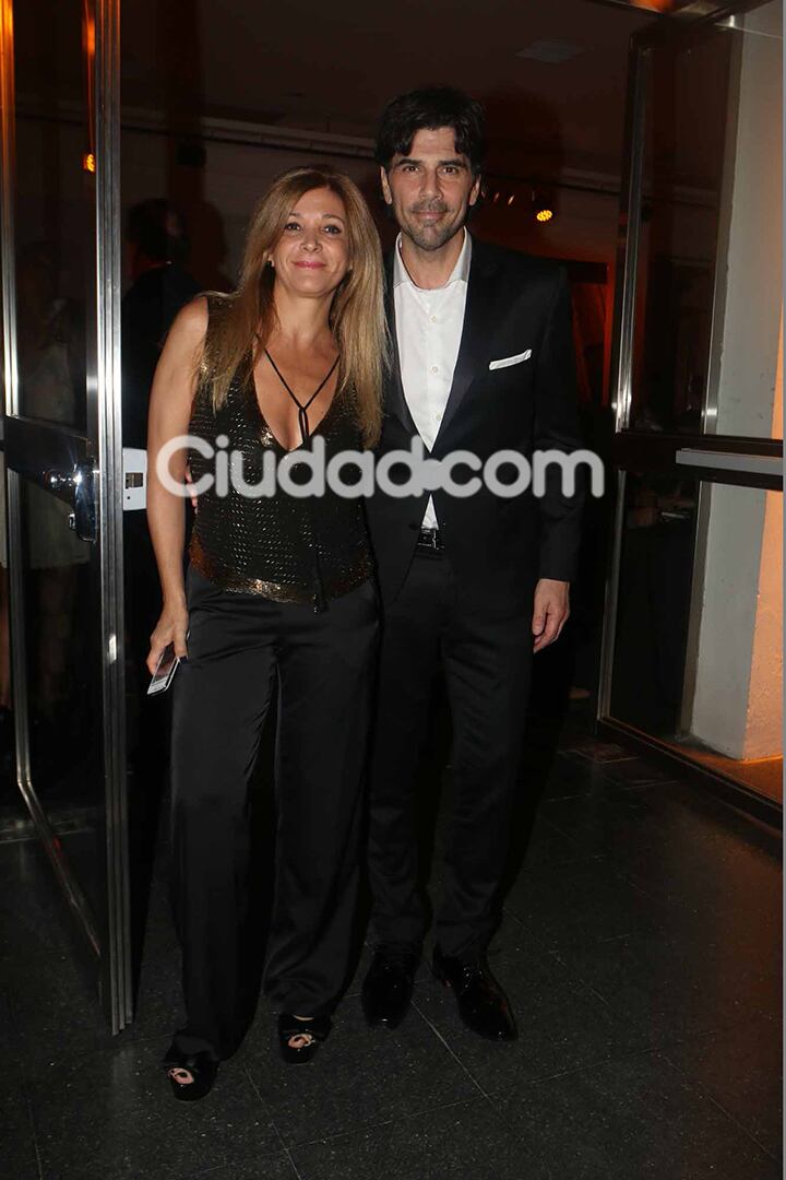 Juan Darthés y su esposa dijeron presente.  (Foto: Movilpress)