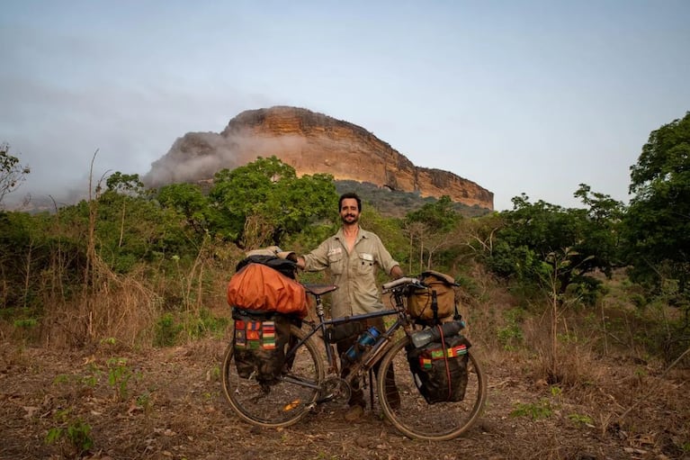 Juan Ignacio Bettoli en Guinea. (Foto: Instagram/Juan Ignacio Bettolli).