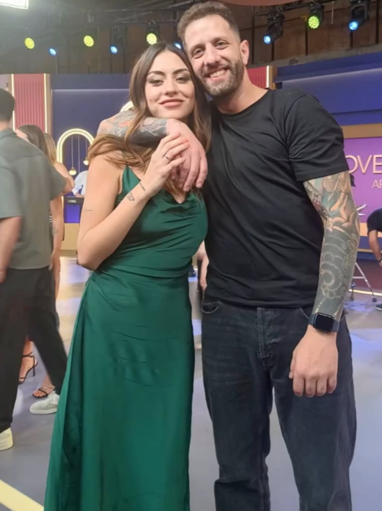 Juli y Eze en el reencuentro de las parejas.