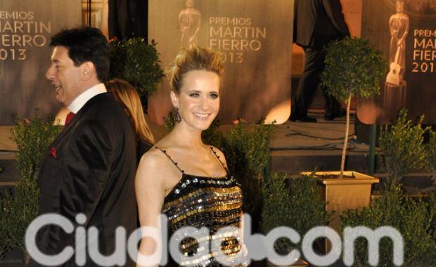 Julieta Prandi con brillos y cabello recogido. (Foto: Jennifer Rubio-Ciudad.com)