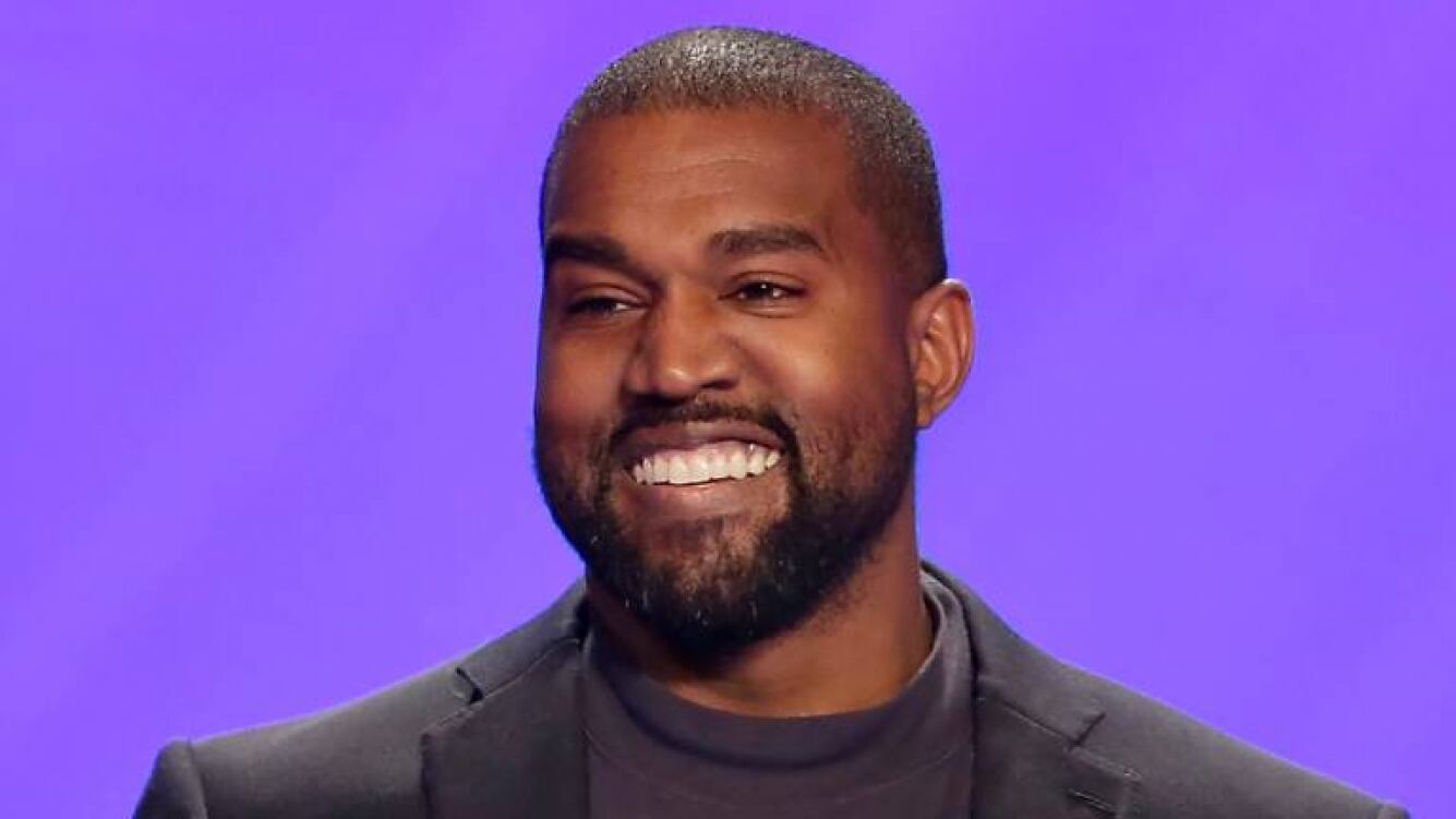 Kanye West comprará una polémica red social que estuvo vetada por Apple y Google