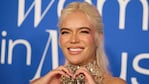 ¡Karol G hizo historia! Es la primera latina en recibir el máximo premio de los Billboard femeninos.