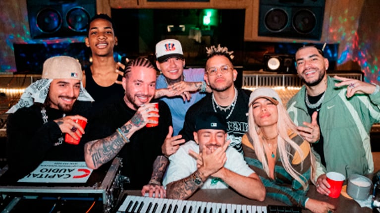 Karol G junto a las superestrellas colombianas Feid, DFZM, Ovy On The Drums, J Balvin, Maluma, Blessd y Ryan Castro.