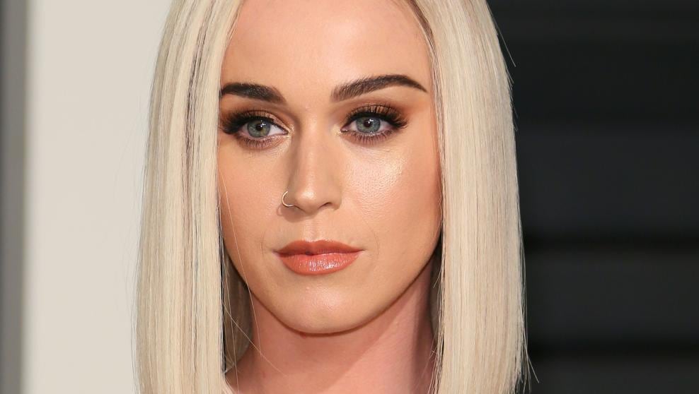 KATY PERRY vendió sus cinco discos por más de 200 millones de dólares.