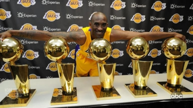 Kobe Bryant cumpliría hoy 43 años, a casi dos años de su trágica muerte: 19 datos claves de una leyenda con brillantes éxitos y una gran sombra 