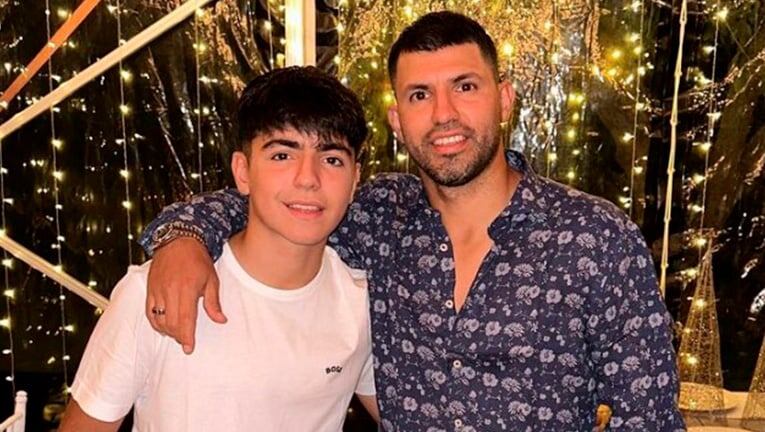 Kun Agüero reveló que se olvidó a su hijo en Qatar y casi se vuelve solo a Argentina.