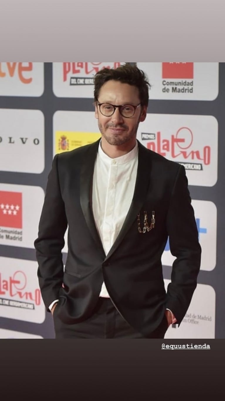 La crítica mordaz de Lucas Bertero al look de Benjamín Vicuña en los Premios Platino: "Se hizo la permanente"