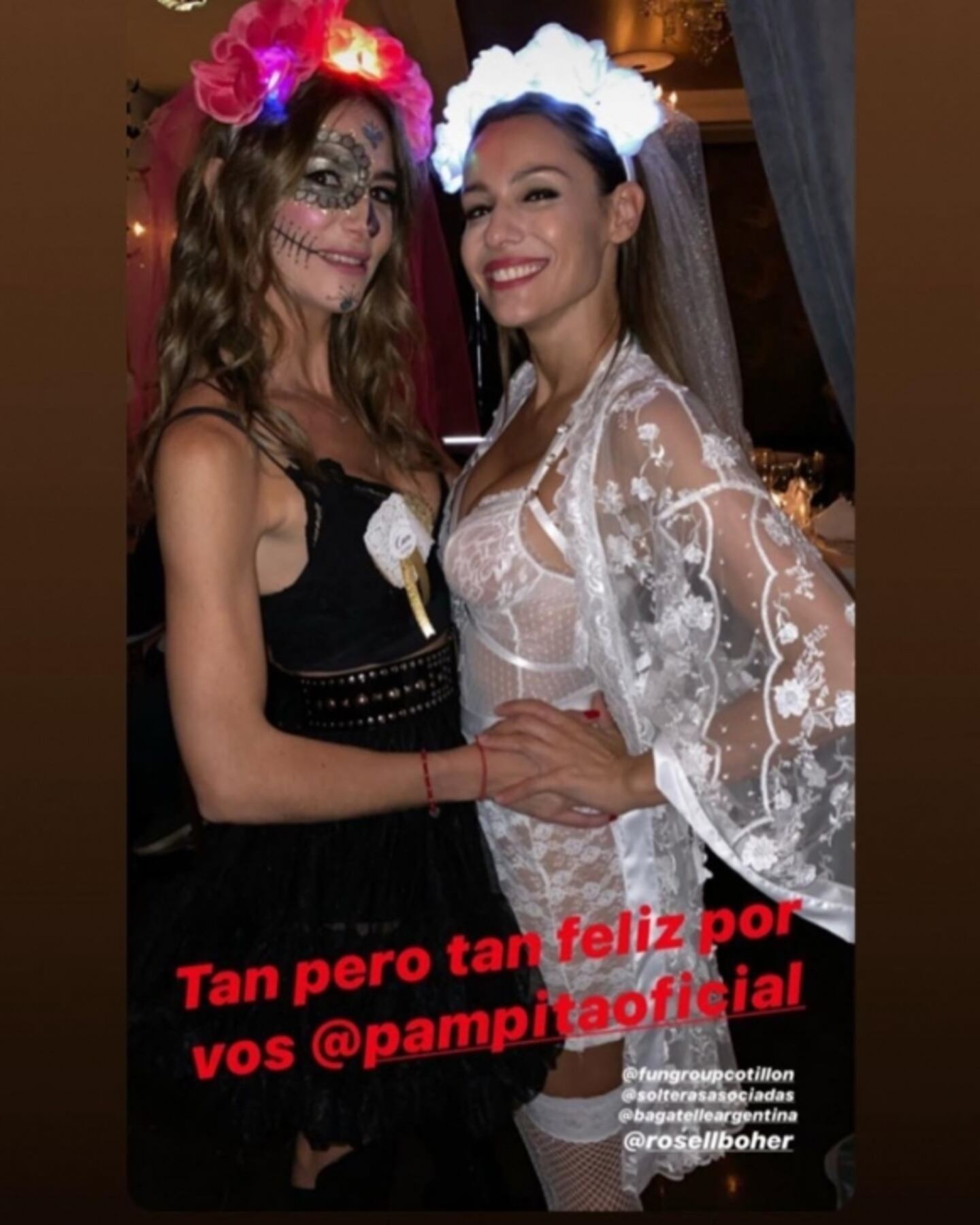 La despedida de soltera de Pampita, por dentro: festejo alocado con amigas,  mucho baile, micro y boliche | Ciudad Magazine