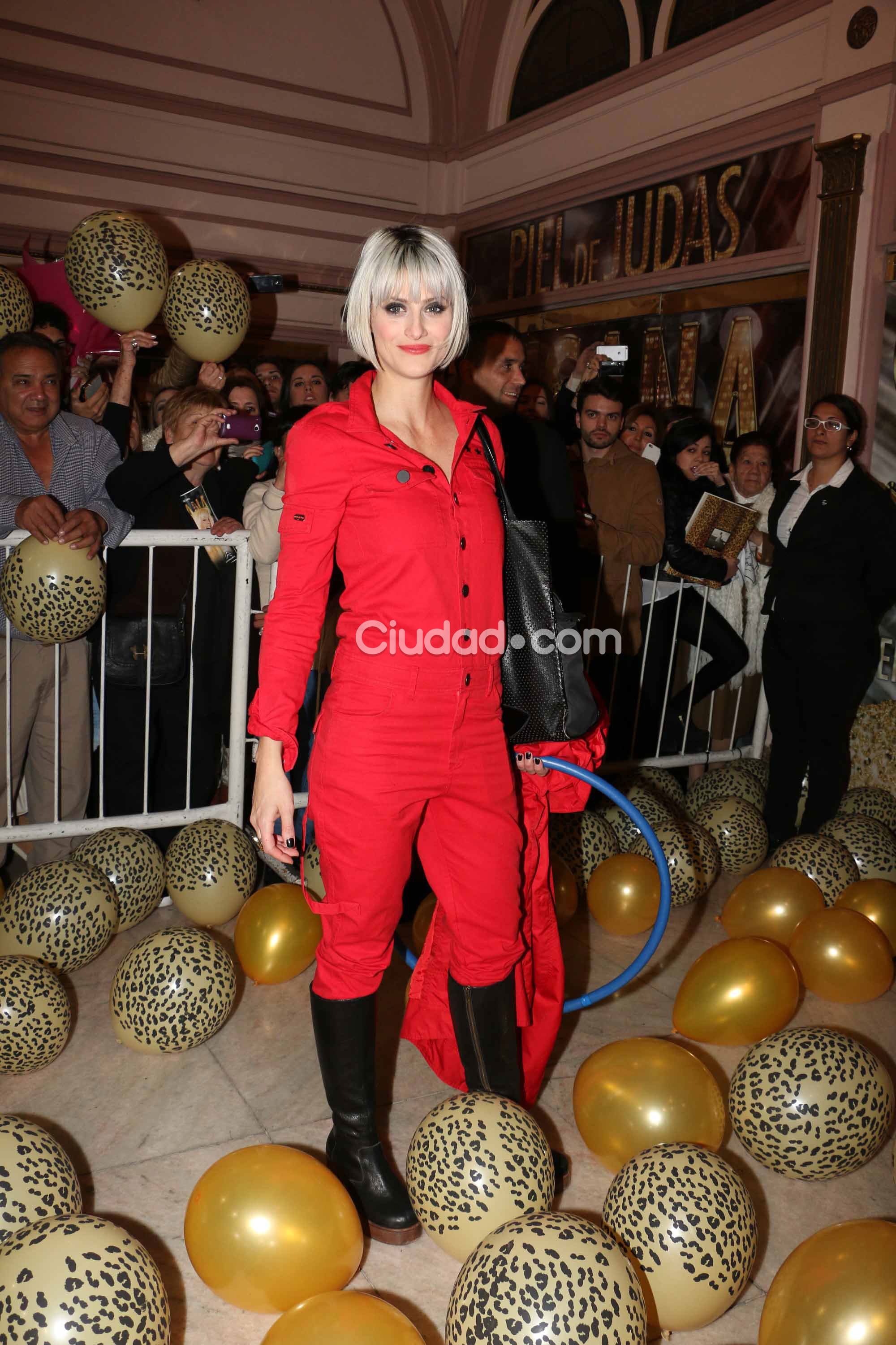 La  despedida de Susana Giménez de la calle Corrientes. (Foto: Movilpress)