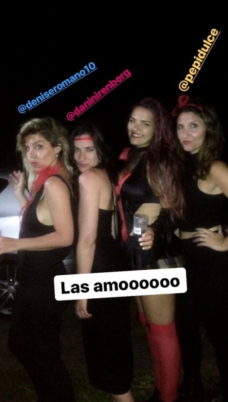 La divertida despedida de soltera de Micaela Vázquez: disfraz sexy, baile bajo la espuma y amigas famosas