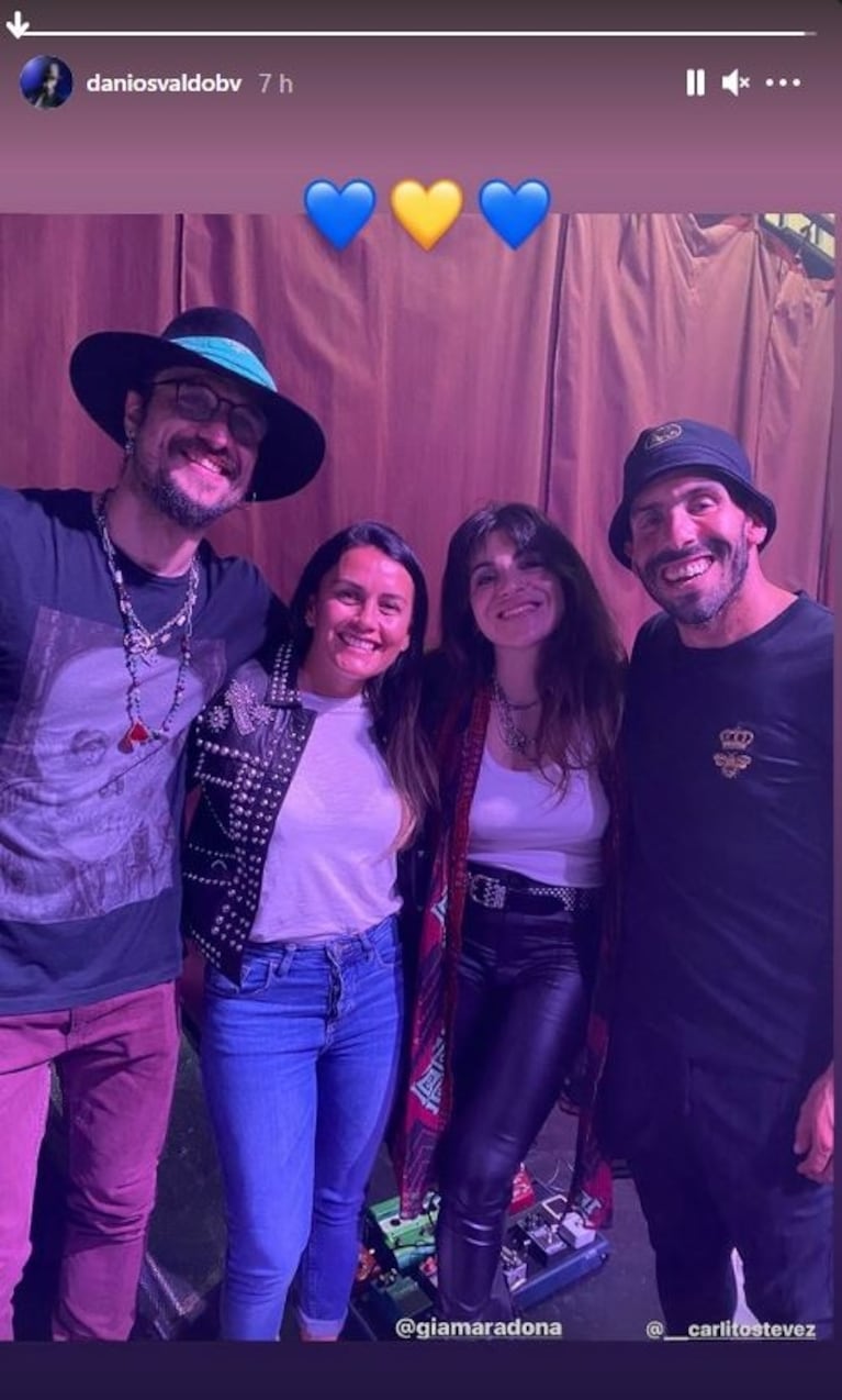 La foto de Daniel Osvaldo y Gianinna Maradona en una salida de parejas con Carlitos Tévez y su esposa