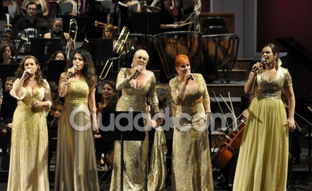 La gala de "Las Elegidas" en el Teatro Colón. (Foto: Ciudad.com)