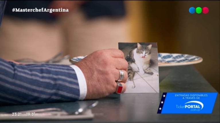 La reacción de una participante de MasterChef cuando le falló el plato con la foto de su gato: "No te traigo más"