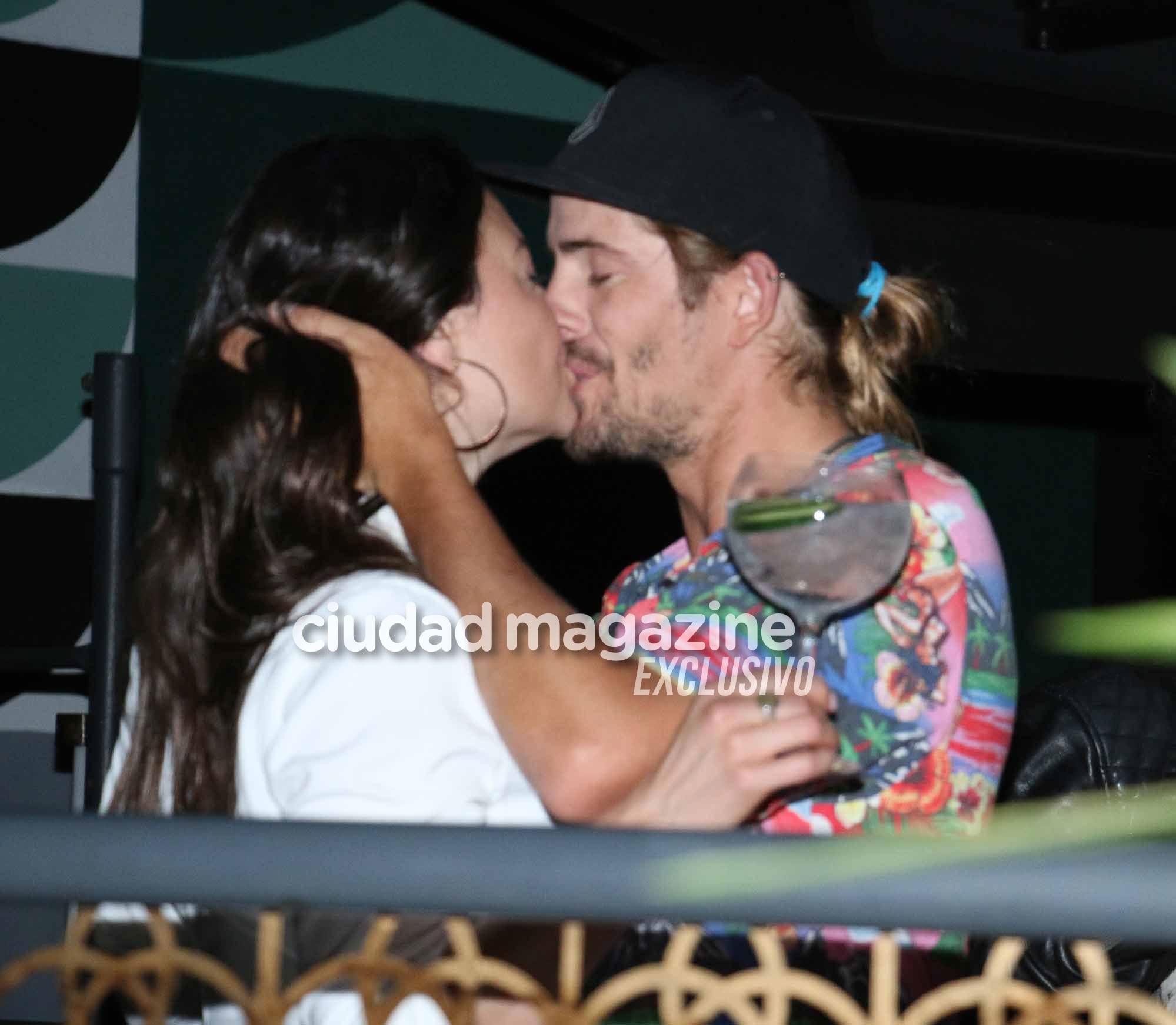  La salida nocturna de Jujuy Jiménez con su nuevo novio Bautista Bello (Foto: Movilpress)