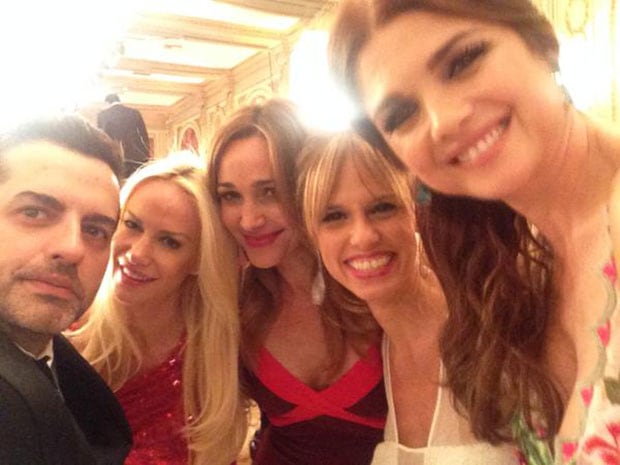 La selfie de Angel de Brito, Salazar, Lozano, Fabbiani y Araceli González  (Foto: Twitter).