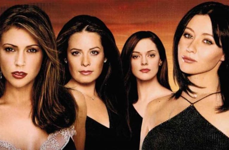 La serie Charmed (1998-2006) estuvo protagonizada por Shannen Doherty y Alyssa Milano