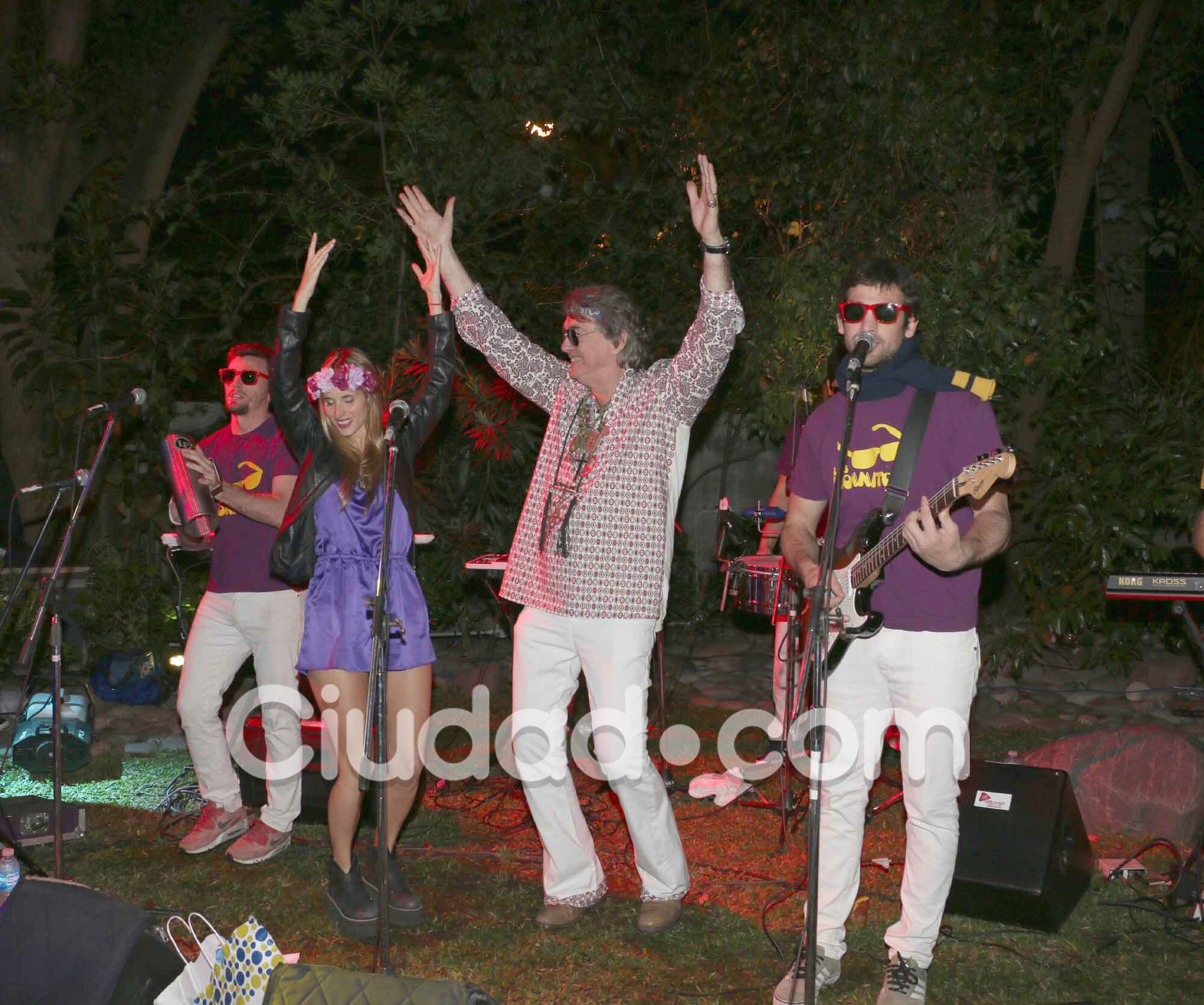 La súper fiesta 'hippie chic' de Pancho Dotto por sus 60 años. (Foto: Movilpress)