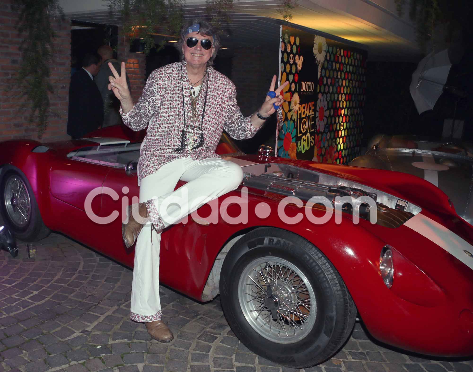 La súper fiesta 'hippie chic' de Pancho Dotto por sus 60 años. (Foto: Movilpress)