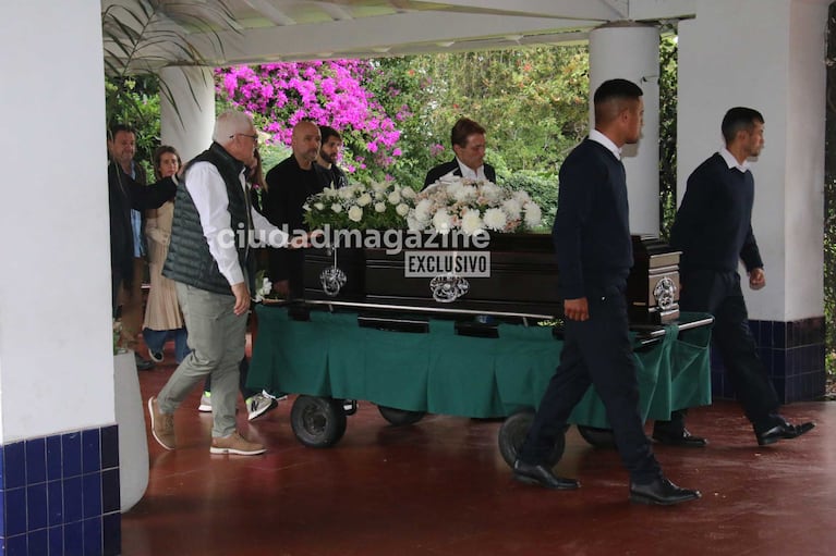 La triste despedida de Ricardo Piñeiro (Foto: Movilpress)