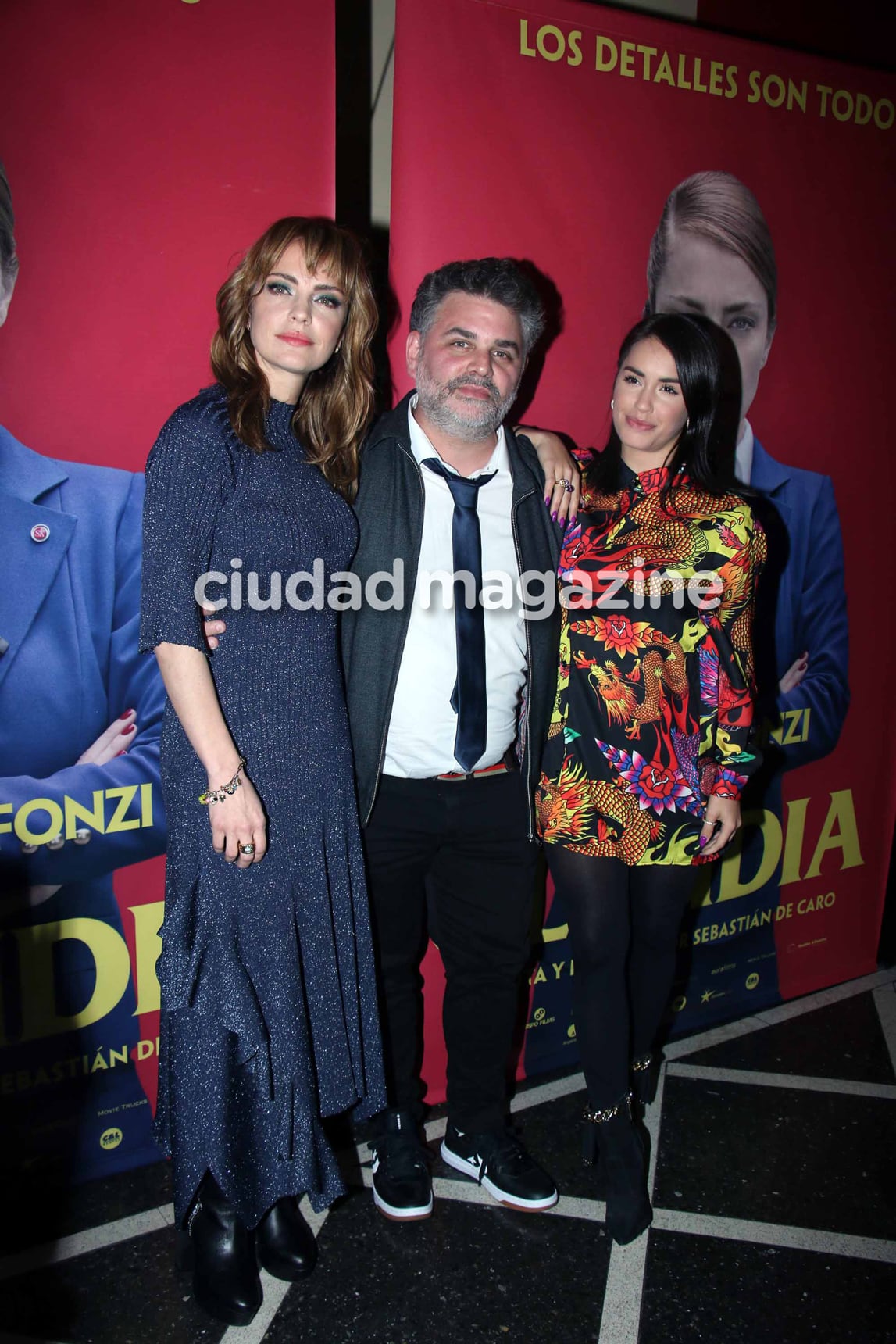 Lali, Dolores y Sebastián en la avant premiere de Claudia (Foto: Movilpress)