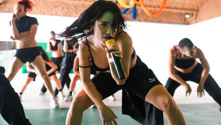 Lali Espósito compartió el back de su ensayo "más argento".