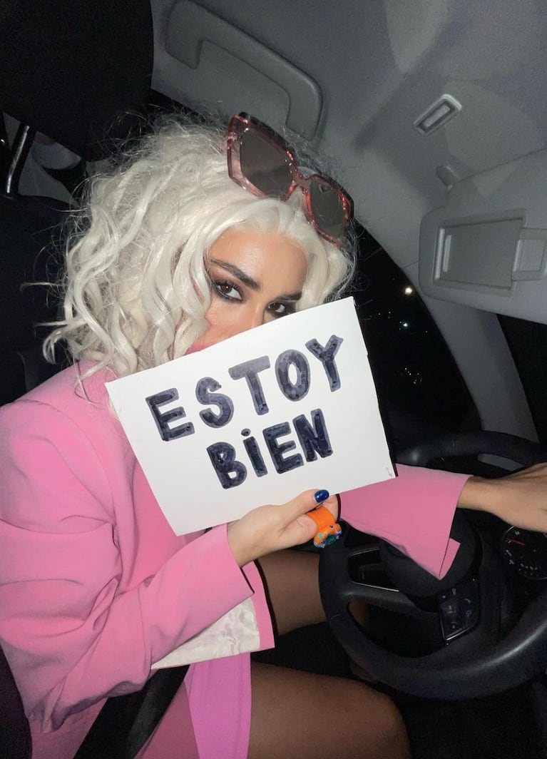 Lali Espósito se disfrazó de meme para celebrar Halloween: las divertidas fotos