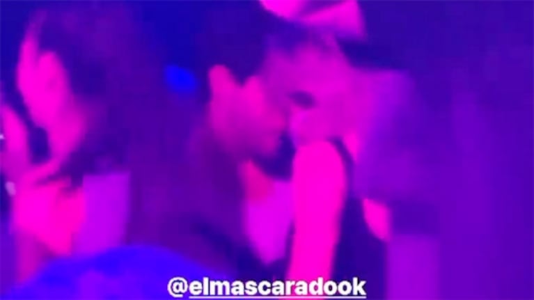 Lali Espósito y Córdoba de ATAV bailaron pegaditos en una fiesta en Madrid y explotaron rumores de romance