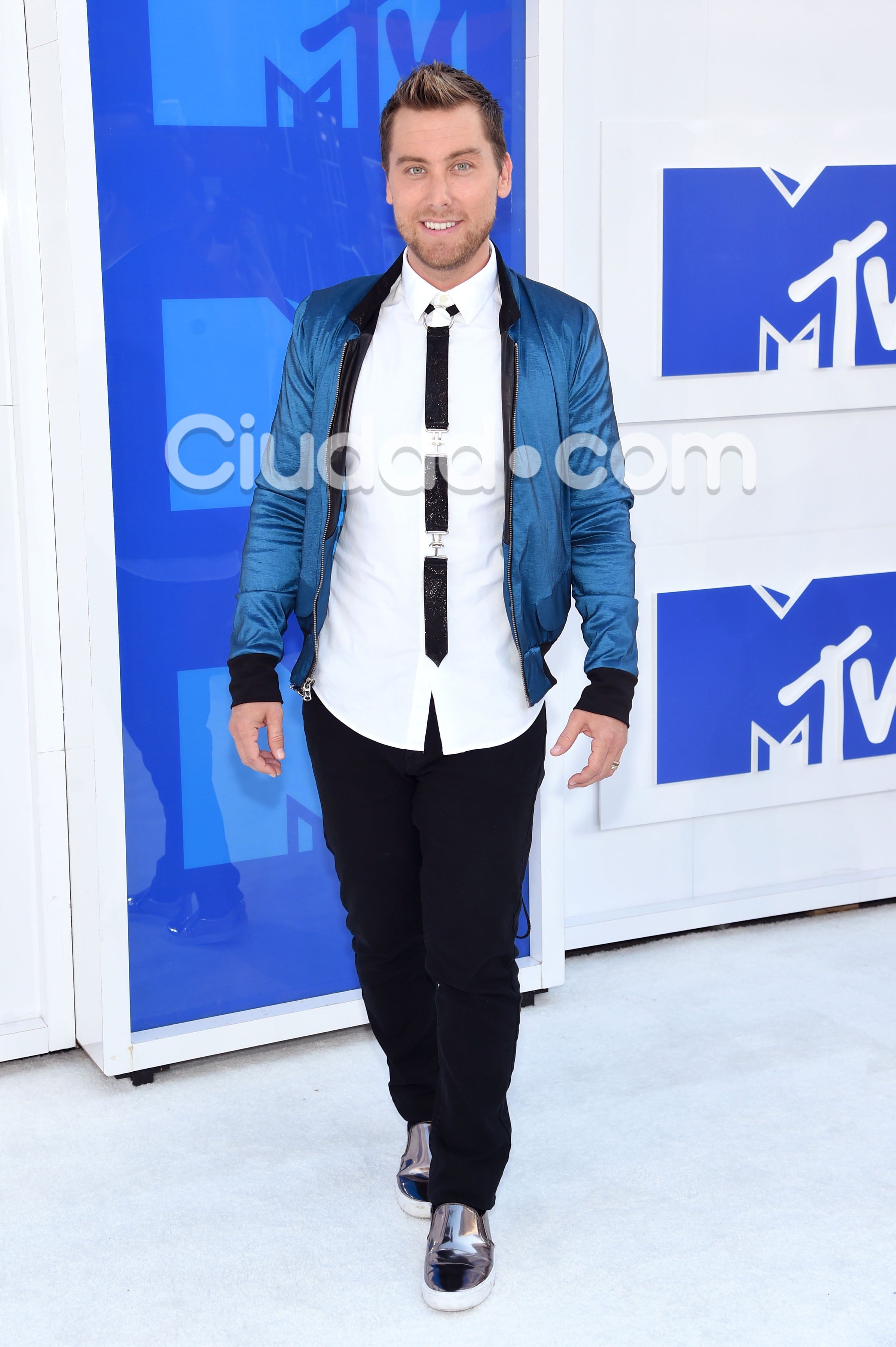 Lance Bass en los premios MTV VMA 2016. Fotos: AFP