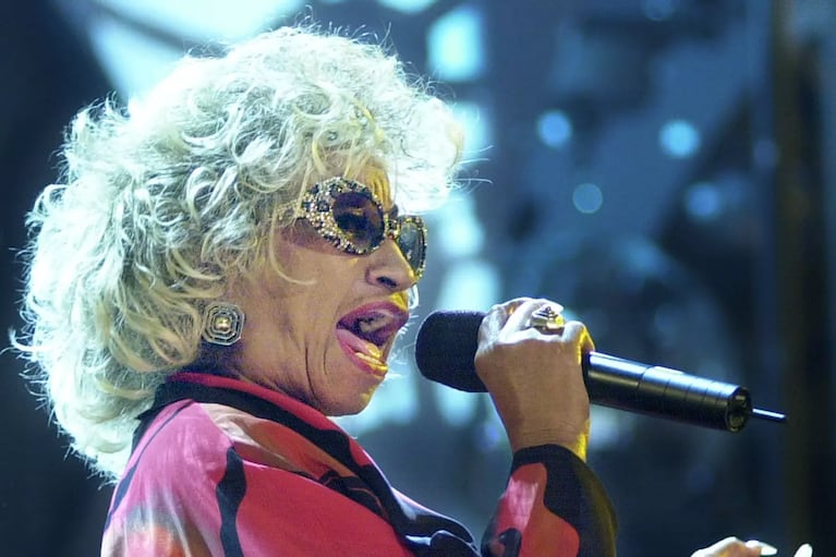 Lanzan rara grabación de un concierto de Celia Cruz