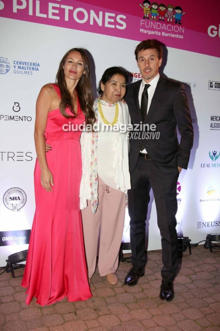 Las fotos de los famosos en la cena solidaria de la Fundación Margarita Barrientos: Pampita, Roberto, Lanata, Barby Franco y muchos más