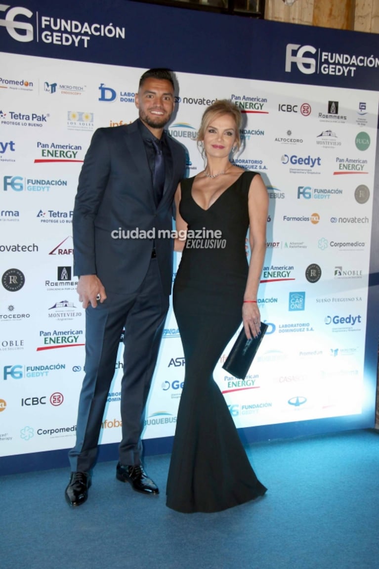 Las fotos de los famosos en una gala solidaria con Eliana Guercio, Romero y Roberto García Moritán