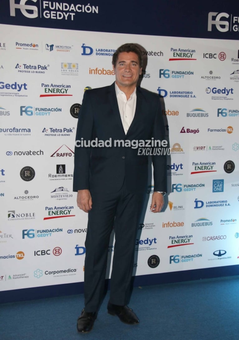 Las fotos de los famosos en una gala solidaria con Eliana Guercio, Romero y Roberto García Moritán