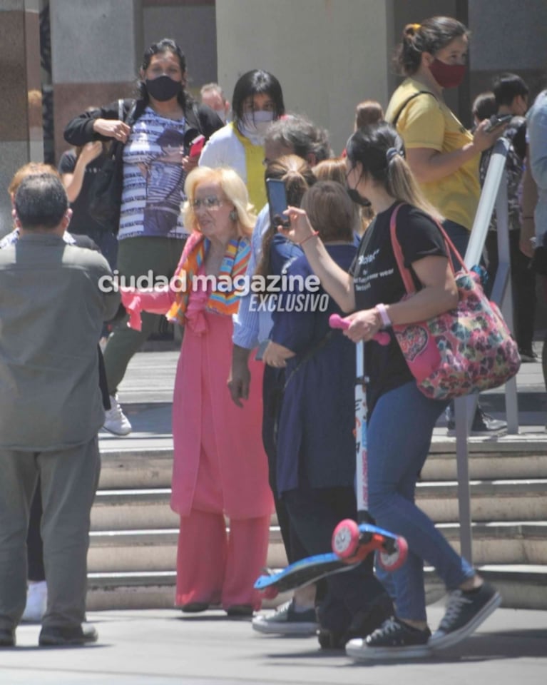 Las fotos de Mirtha Legrand tras recibir la tercera dosis de la vacuna contra el Covid