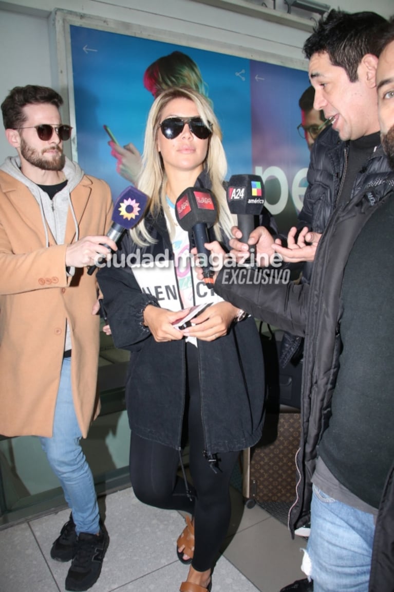 Las fotos de Wanda Nara dejando el país tras la versión de crisis con Mauro Icardi y el escándalo con su empleada