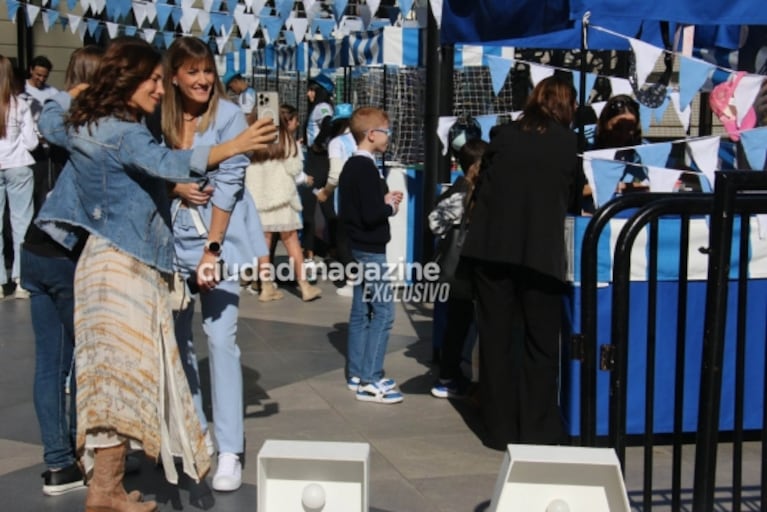 Las fotos del bautismo de Luca, el hijo de Fabián Cubero y Mica Viciconte