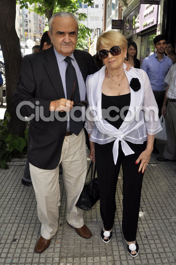 Las fotos del casamiento por Civil de Araceli González y Fabián Mazzei. (Foto: Jennifer Rubio - Ciudad.com)