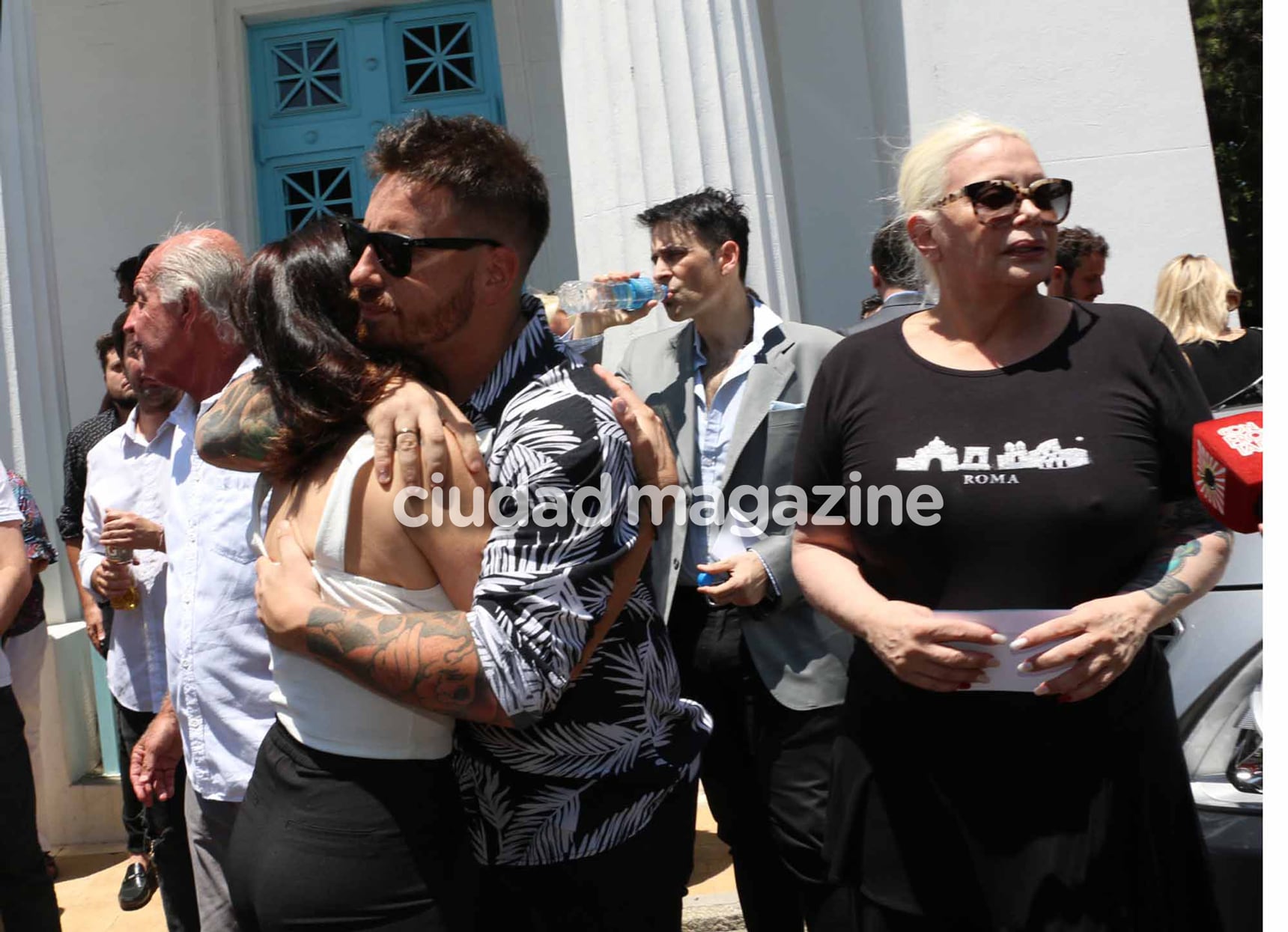 Las fotos del entierro de Santiago Bal en el panteón de actores de la Chacarita. (Foto: Movilpress)