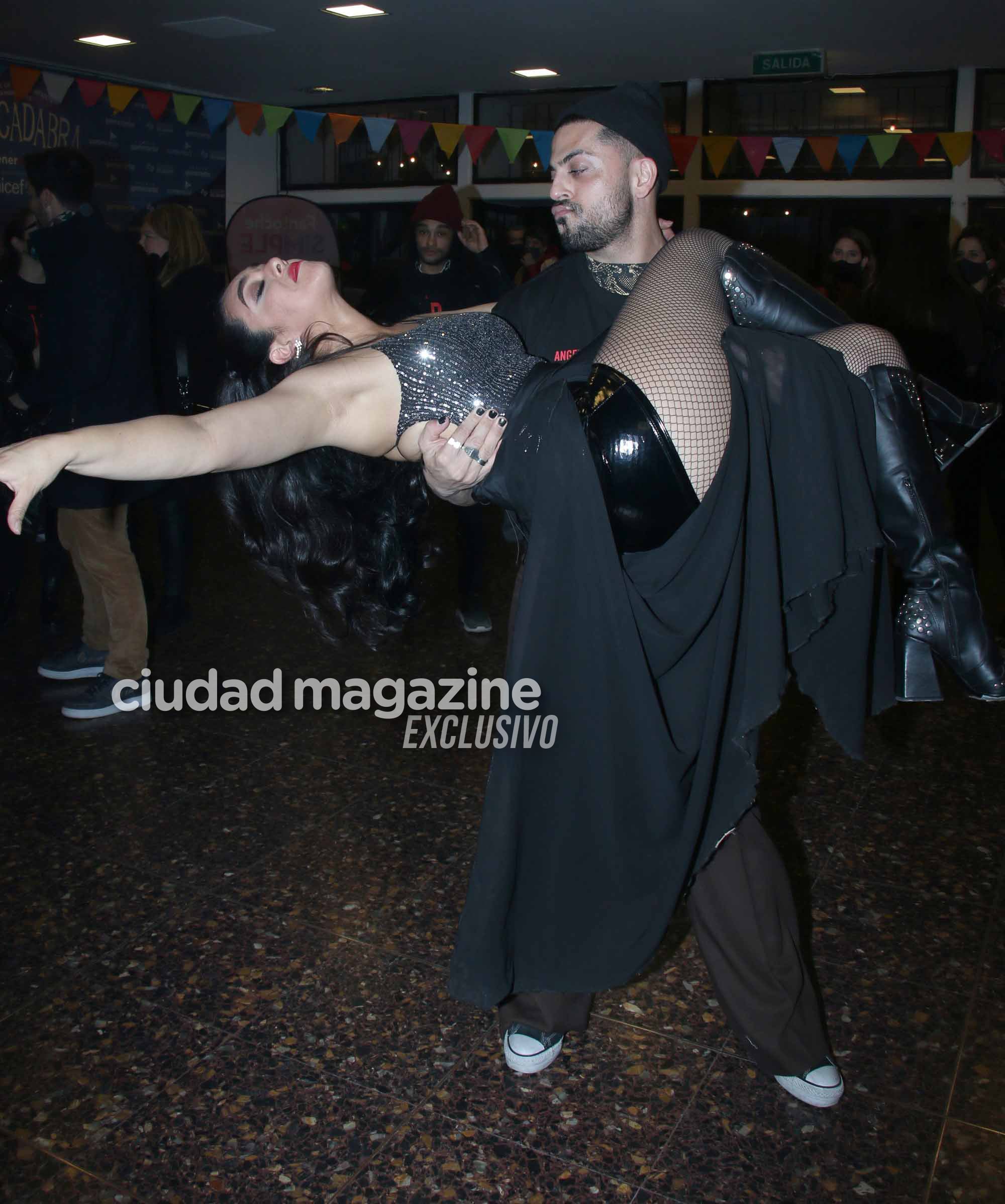 Las fotos del show de Ángela Leiva y el apoyo de sus compañeros de La Academia. Foto: Movilpress