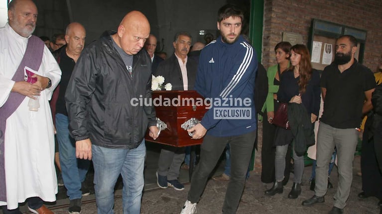 Las fotos del último adiós a Jorge Dorio, rodeado de familiares y amigos