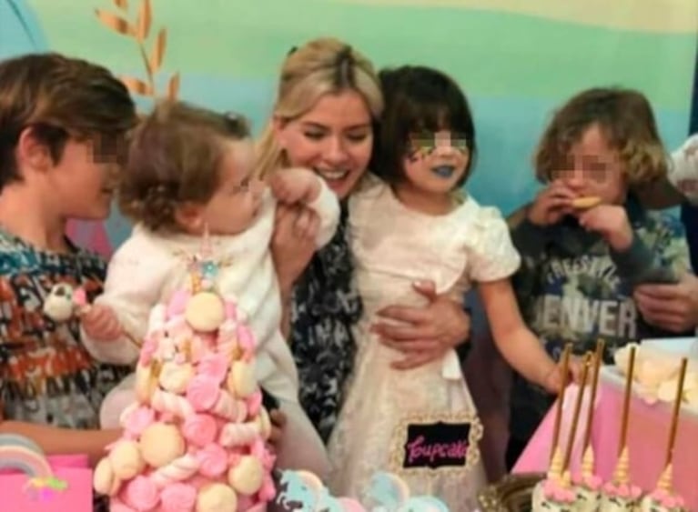 Las imágenes de la China Suárez y Benjamín Vicuña en el cumpleaños de Rufina, en medio de la versión de crisis