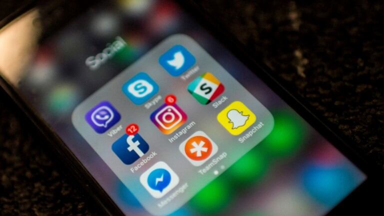 Las redes sociales reúnen al 57% de la población mundial. Foto: AFP.