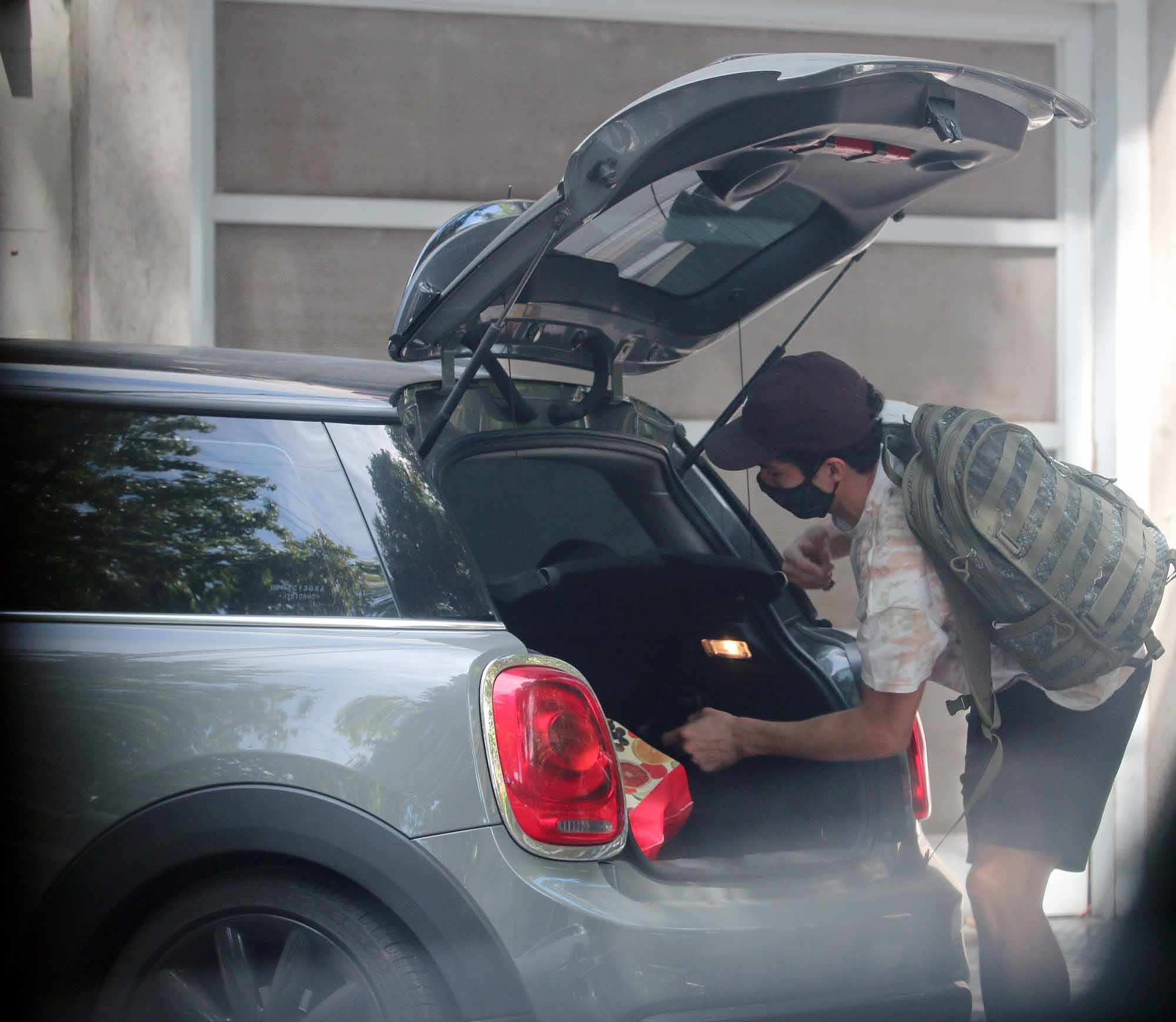 Las vacaciones del Chino Darín y Ursula Corberó, en Buenos Aires. (Foto: Movilpress)