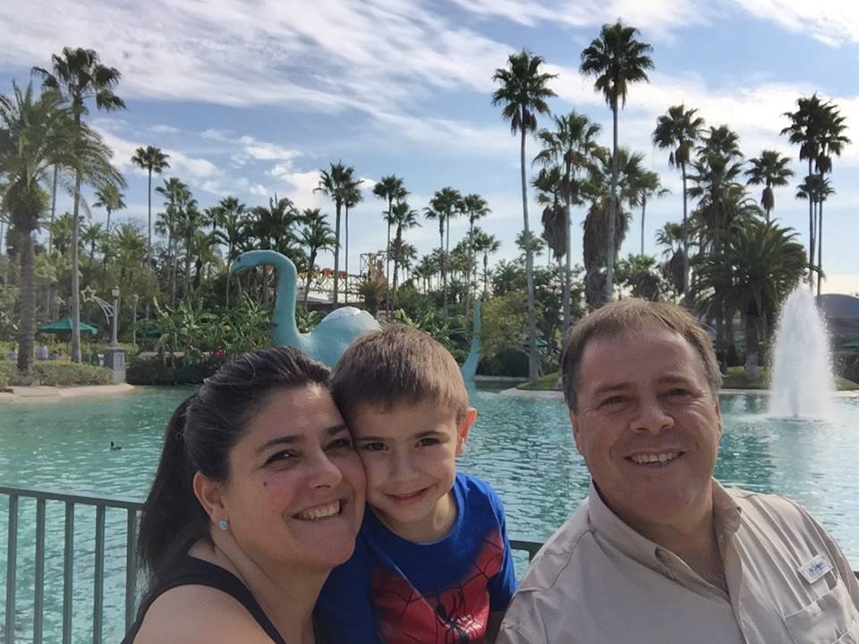 Las vacaciones familiares de Carna, su esposa y su hijo. (Foto: Claudia Ares Eventos)