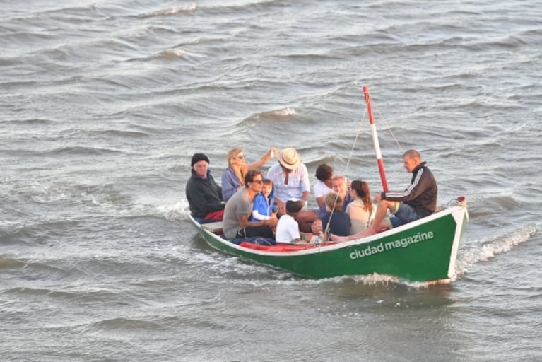 Las vacaciones familiares de Daniela Urzi y Pablo Cosentino en Punta del Este