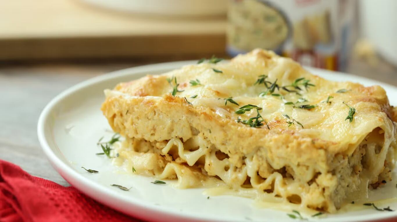 Lasagna de pollo: una capa de sabor y suavidad en cada plato