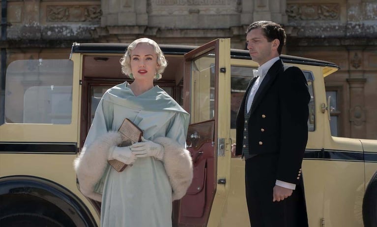 Laura Haddock y Michael Fox en "Downton Abbey: Una Nueva Era"